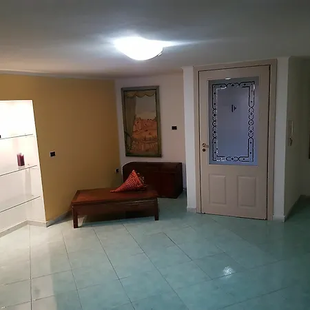 Sulle Spalle Della Regina Holiday home